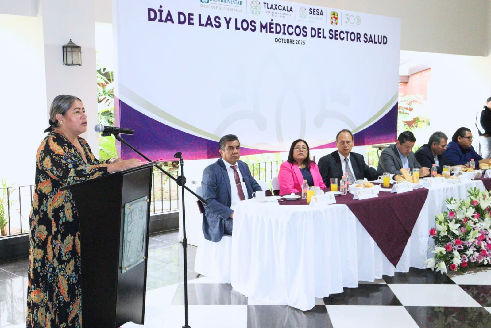 Blanca Águila reconoce retos en el sistema de salud tlaxcalteca; resalta invaluable labor de las y los médicos